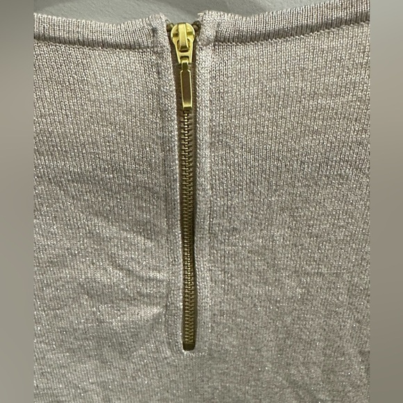 Chico’s Zip Back Lurex Mindy Pullover Sweater in Stardust Gold sz M 8 - Picture 5 of 7